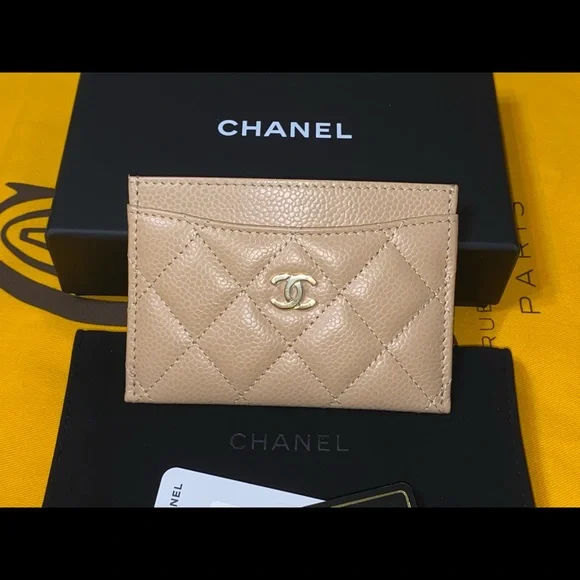 NWT CHANEL CARD HOLDER - Picture 11 of 15